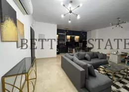 Apartment - 2 Bathrooms for rent in Fifth Square - North Investors Area - New Cairo City - Cairo