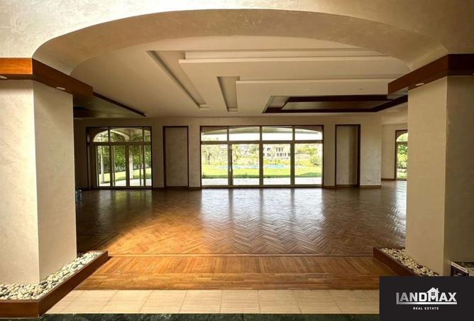 8064751 - Property Image 2