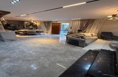 Apartment - 2 Bedrooms - 2 Bathrooms for sale in Swan Lake Residence - 5th Settlement Compounds - The 5th Settlement - New Cairo City - Cairo