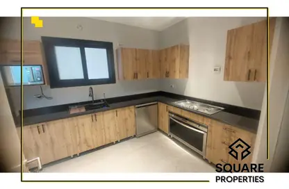 دوبلكس - 4 غرف نوم - 5 حمامات للايجار في أو ويست - كمبوندات 6 أكتوبر - مدينة 6 أكتوبر - الجيزة