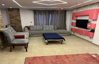 شقة - 3 غرف نوم - 2 حمامات للايجار في شارع ابو حنيفة النعمان - الرحاب المرحلة الأولى - الرحاب - مدينة القاهرة الجديدة - القاهرة