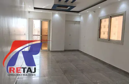 Apartment - 2 Bedrooms - 1 Bathroom for rent in Street 10 - Al Waha City - 10th District - Nasr City - Cairo