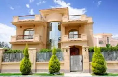 Townhouse - 4 Bedrooms - 4 Bathrooms for sale in Dream Land St. - Dream Land - Al Wahat Road - 6 October City - Giza