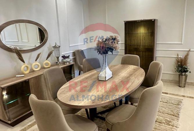 8169204 - Property Image 2