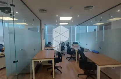 مساحات مكتبية - استوديو - 2 حمامات للايجار في شارع مجمع البنوك - شارع التسعين الجنوبي - التجمع الخامس - مدينة القاهرة الجديدة - القاهرة