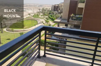 (بنتهاوس  (روف - 3 غرف نوم - 5 حمامات للبيع في نيو جيزة - طريق مصر اسكندرية الصحراوي - مدينة 6 أكتوبر - الجيزة