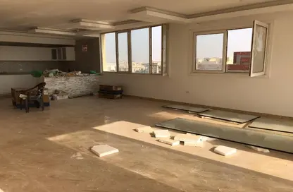 Penthouse - 4 Bedrooms - 3 Bathrooms for sale in Beram Al Tunsi St. - Al Narges 1 - Al Narges - New Cairo City - Cairo