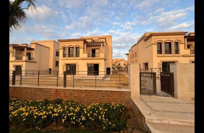 Villa - 5 Bedrooms - 4 Bathrooms for sale in Madinaty - Cairo