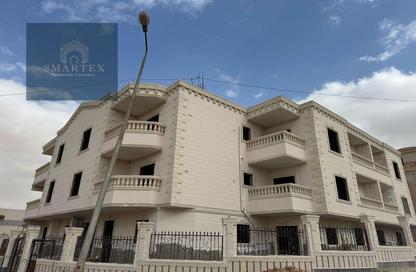 شقة - 3 غرف نوم - 3 حمامات للبيع في المجاورة الخامسة - الحي الثالث غرب - مدينة الشروق - القاهرة