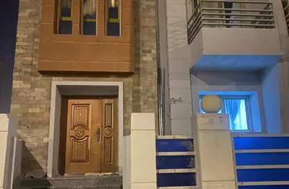 فيلا - 4 غرف نوم - 3 حمامات للبيع في لافيدا البستان - محور 26 يوليو - مدينة 6 أكتوبر - الجيزة