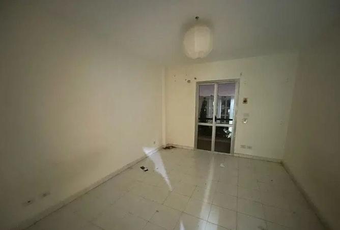 8421105 - Property Image 2