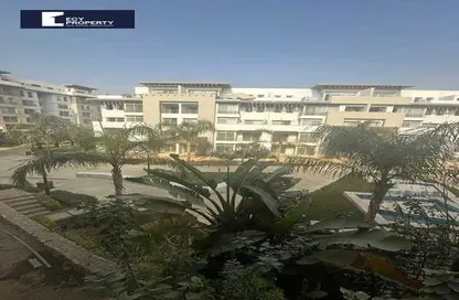 Apartment - 3 Bedrooms - 3 Bathrooms for sale in Hyde Park Central - The 6th Settlement - New Cairo City - Cairo