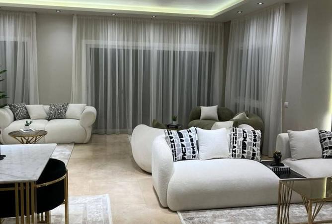 8323555 - Property Image 2