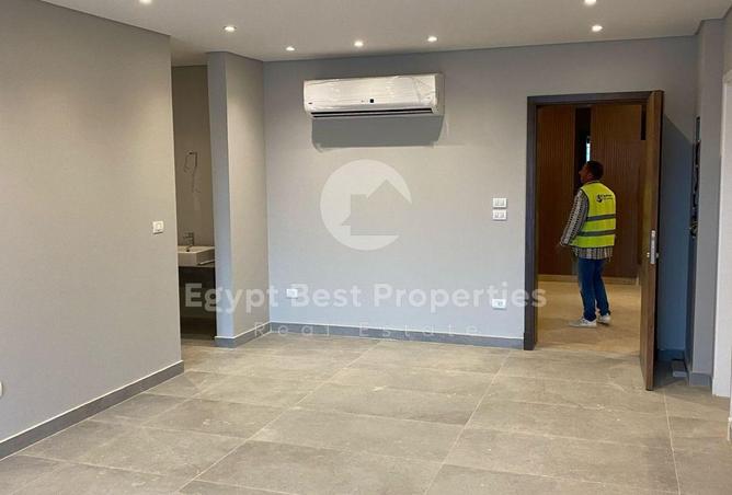 8092596 - Property Image 2