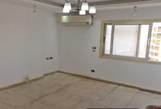 7990229 - Property Image 2
