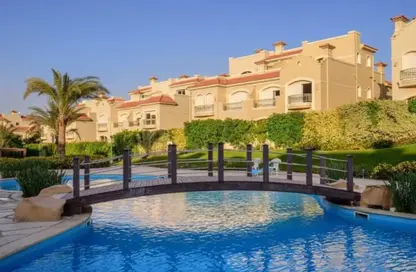 منزل مزدوج - 5 غرف نوم - 4 حمامات للبيع في الباتيو 5 ايست - الباتيو - كمبوندات الشروق - مدينة الشروق - القاهرة