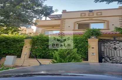 Villa - 7 Bedrooms - 5 Bathrooms for sale in Zizinia Gardens - Ext North Inves Area - New Cairo City - Cairo