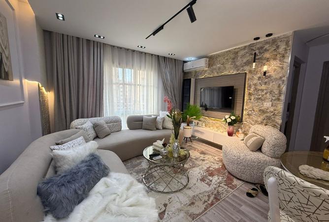 8012003 - Property Main Image