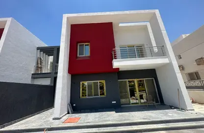 Twin House - 3 Bedrooms - 3 Bathrooms for sale in Madinaty - Cairo