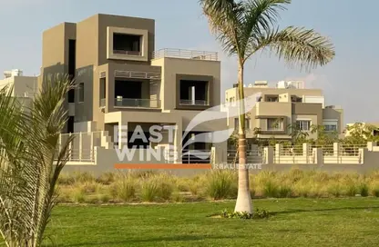 Villa - 4 Bedrooms - 5 Bathrooms for sale in Palm Hills Katameya Extension - 5th Settlement Compounds - The 5th Settlement - New Cairo City - Cairo