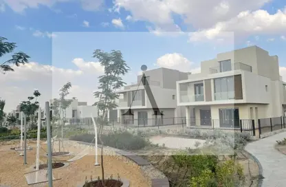 Villa - 3 Bedrooms - 4 Bathrooms for sale in Sodic East - 6th District - New Heliopolis - Cairo