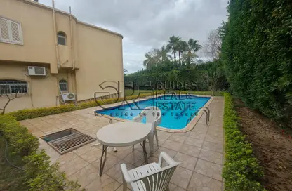 فيلا - 4 غرف نوم - 3 حمامات للايجار في الجزيرة 1 - الحي الرابع - الشيخ زايد - الجيزة