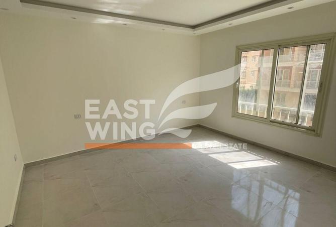 8067600 - Property Main Image