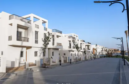 فيلا - 4 غرف نوم - 5 حمامات للبيع في مدينة زايد الجديدة - الشيخ زايد - الجيزة