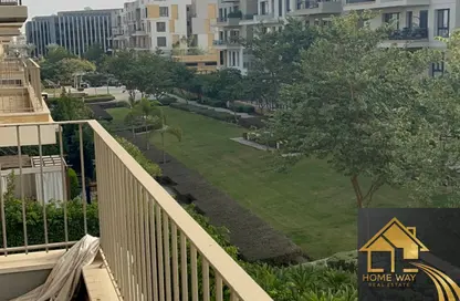 Apartment - 4 Bedrooms - 4 Bathrooms for sale in Eastown - 5th Settlement Compounds - The 5th Settlement - New Cairo City - Cairo