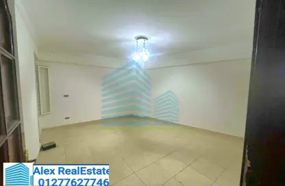 Apartment - 2 Bedrooms - 1 Bathroom for rent in Champollion St. - Azarita - Hay Wasat - Alexandria