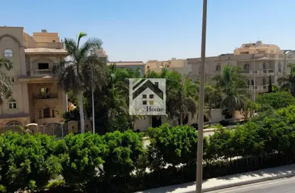 Apartment - 3 Bedrooms - 2 Bathrooms for sale in Al Narges 3 - Al Narges - New Cairo City - Cairo