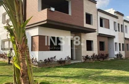 Villa - 4 Bedrooms - 5 Bathrooms for sale in Azzar - 5th Settlement Compounds - The 5th Settlement - New Cairo City - Cairo