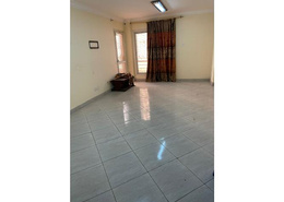 شقة - 3 غرف نوم - 3 حمامات for للبيع in شارع محمد القصبجي - الحي التاسع - مدينة العبور - القليوبية