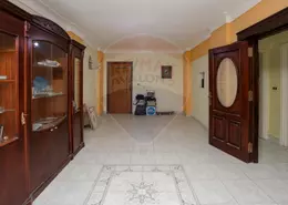 شقة - 3 غرف نوم - 1 حمام للبيع في شارع النصر - سموحة - حي شرق - الاسكندرية