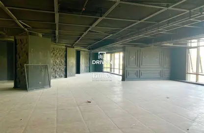 مساحات مكتبية - استوديو - 1 حمام للايجار في 40 جاليريا - محور 26 يوليو - الشيخ زايد - الجيزة