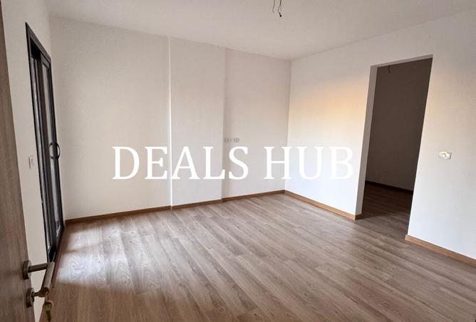 8218964 - Property Image 3