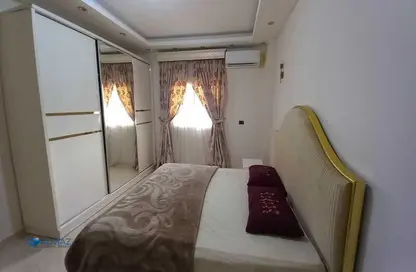 Apartment - 3 Bedrooms - 3 Bathrooms for rent in Al Harith Ibn Anas St. - North Investors Area - New Cairo City - Cairo