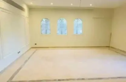 فيلا - 4 غرف نوم - 3 حمامات للايجار في مدينتي - القاهرة