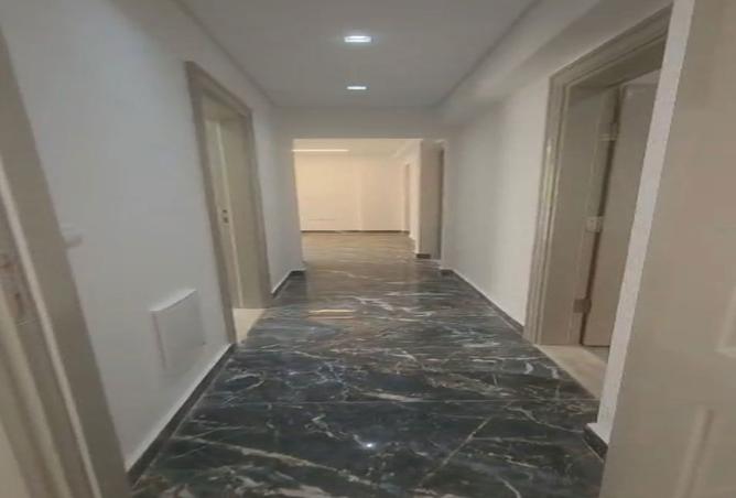 8263728 - Property Image 2