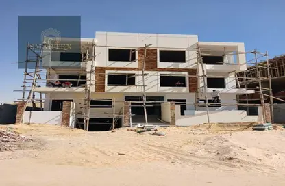 Duplex - 4 Bedrooms - 3 Bathrooms for sale in 2nd Neighborhood - 3rd District East - Shorouk City - Cairo