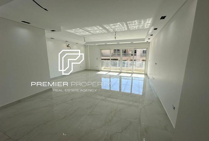 8227933 - Property Main Image