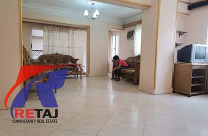 Apartment - 2 Bedrooms - 1 Bathroom for rent in Mohammed Al Maqref St. - 6th Zone - Nasr City - Cairo