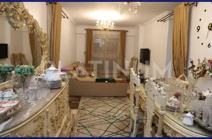 Apartment - 3 Bedrooms - 2 Bathrooms for sale in Zakaria Ghoneim St. - Ibrahimia - Hay Wasat - Alexandria