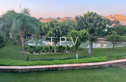 Villa - 5 Bedrooms - 6 Bathrooms for rent in Swan Lake Katameya - The 1st Settlement - New Cairo City - Cairo