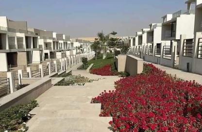 تاون هاوس - 4 غرف نوم - 4 حمامات للبيع في فيفث سكوير - التجمع الخامس - مدينة القاهرة الجديدة - القاهرة
