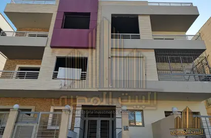 Apartment - 3 Bedrooms - 3 Bathrooms for sale in Al Narges 6 - Al Narges - New Cairo City - Cairo