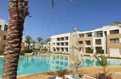 Chalet - 3 Bedrooms - 2 Bathrooms for sale in Azha North - Ras Al Hekma - North Coast