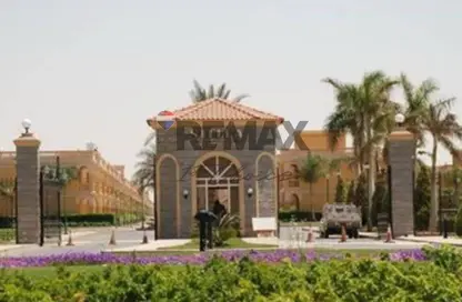 Villa - 5 Bedrooms - 4 Bathrooms for sale in Stella Heliopolis - Cairo - Ismailia Desert Road - Cairo