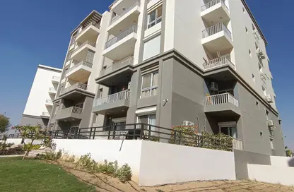 Apartment - 3 Bedrooms - 3 Bathrooms for sale in Hyde Park - 5th Settlement Compounds - The 5th Settlement - New Cairo City - Cairo