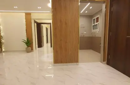 شقة - 2 غرف نوم - 2 حمامات للبيع في الشطر الثالث - زهراء المعادي - حي المعادي - القاهرة